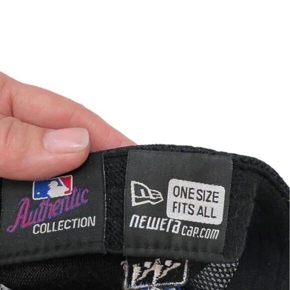 New Era World Series Champions Baltimore 04 Baseball Hat Cap - Picture 6 of 9